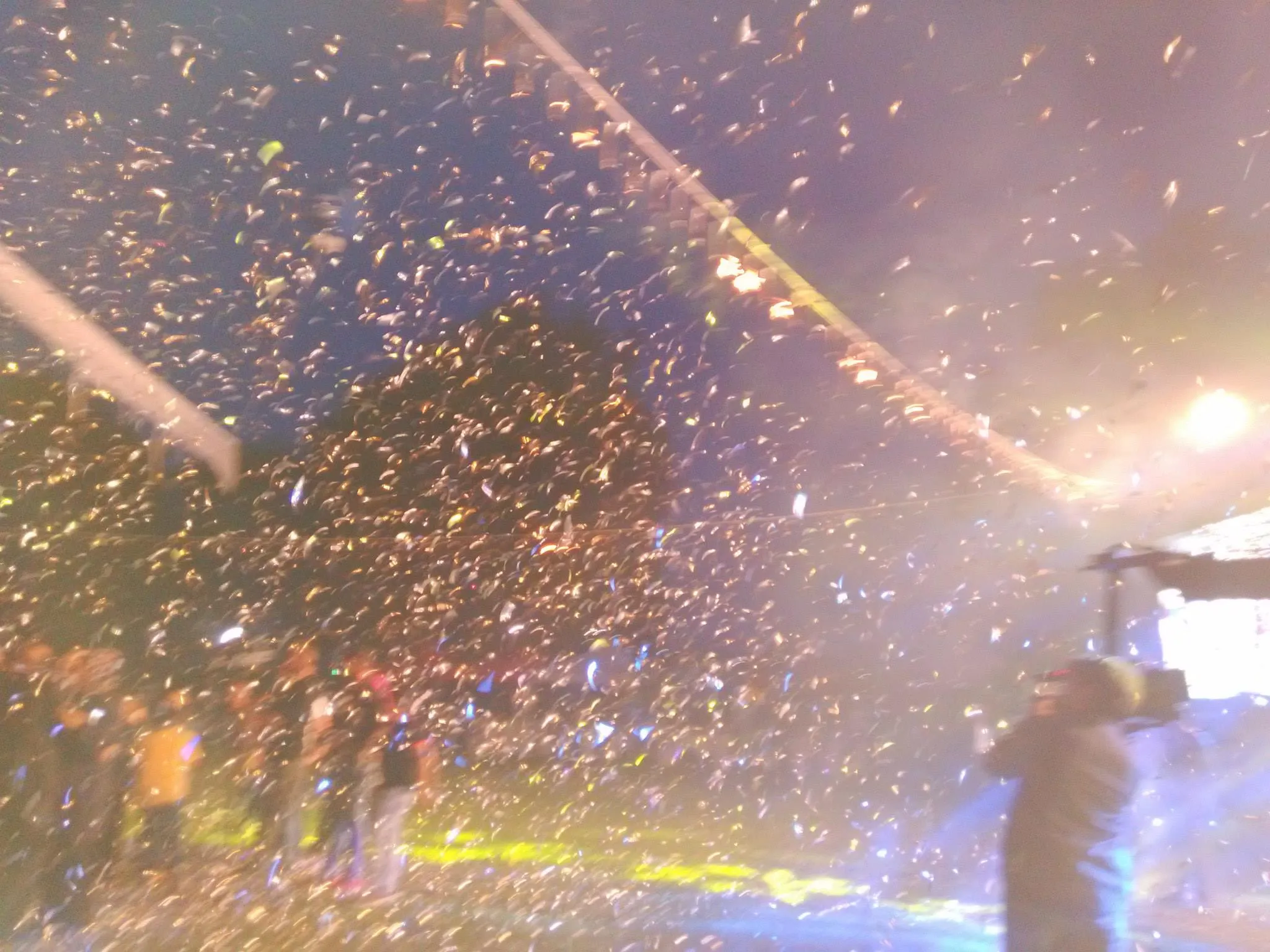 Ankara düğün için turkuaz ve mavi balon standı