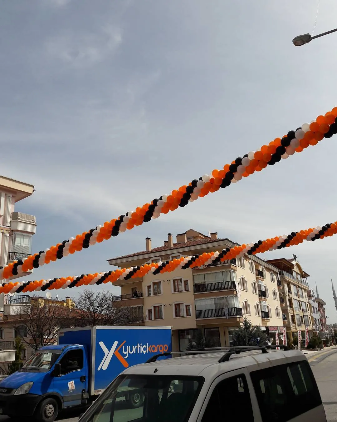 İzmir Rossmann mağaza açılışı için balonlar