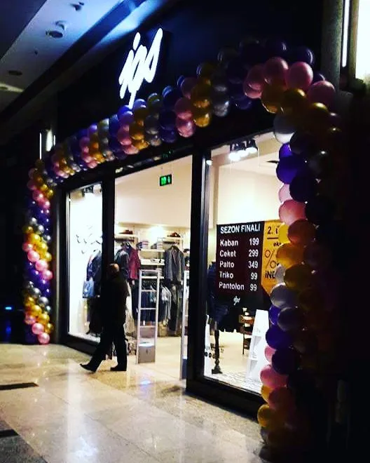 Ankara yetişkin partisi için balon organizasyonu